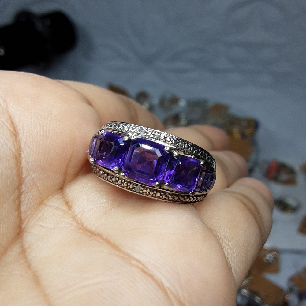 925 Amethyst ring - Picture 2 of 3